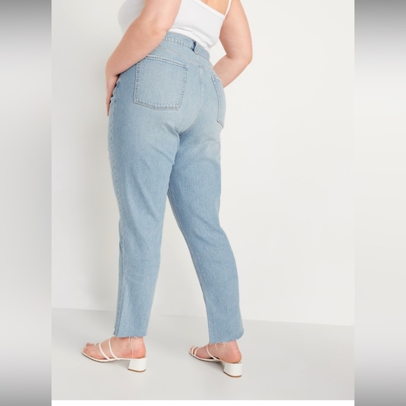 Old Navy Slouchy Straight Light Wash Frayed Jeans Size 14 Tall - Picture 7 of 14